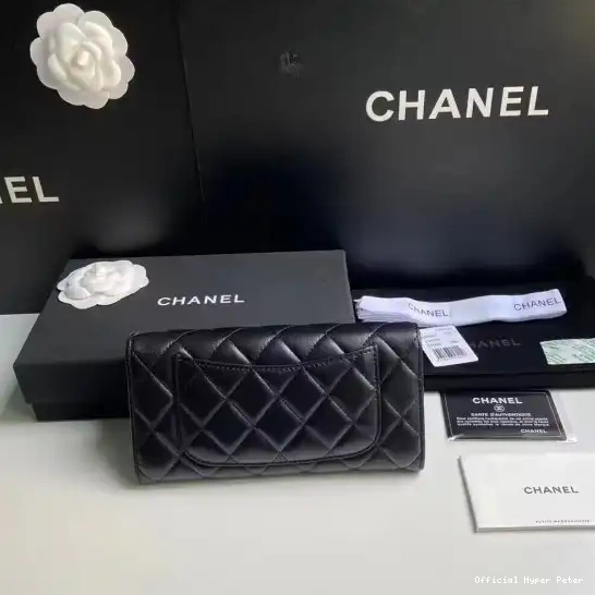 Hyper Peter CHANEL WALLET 0517